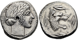 SIZILIEN. LEONTINOI. Tetradrachme ø 25mm (17.18g). 455 - 430 v. Chr. Vs.: Apollonkopf mit Lorbeerkranz n. r. Rs.: ΛΕΟΝΤΙΝΟΝ, Löwenkopf n. r. zwischen ...