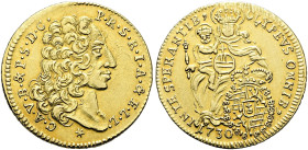 BAYERN. Karl Albert, 1726-1745. 1/2 Karolin (4.78g). 1730, München. Büste nach rechts, darunter Münzzeichen Stern / Madonna mit Krone, Zepter und Kind...