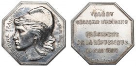 Francja, Medal prezydenta d'Estaing 1974