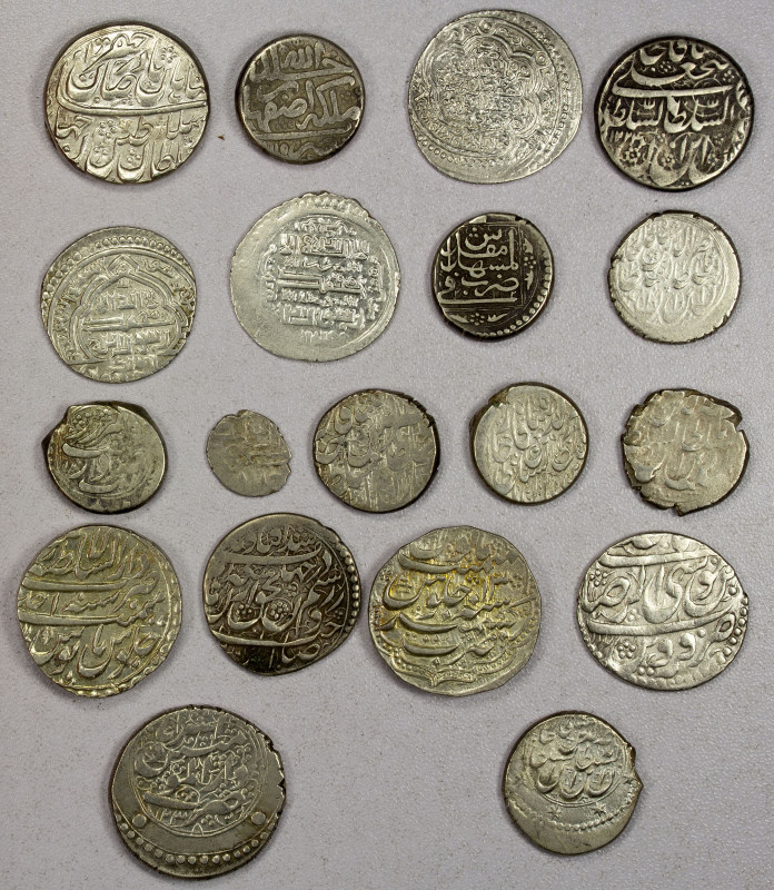 MEDIEVAL ISLAMIC: LOT of 18 silver coins, Including Ilkhan (3 pcs); Shirvanshah ...