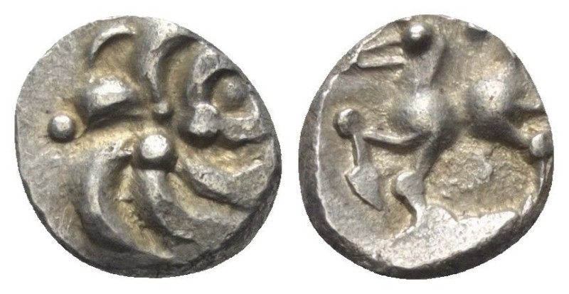 Westkelten. Vindeliker. Typ Büschelquinar.

 Quinar (Silber). 1. Jhdt v. Chr....