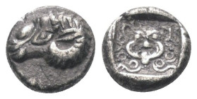 Troas. Kebren.

 Hemidrachme (Silber). 5. Jhdt. v. Chr.
Vs: Widderkopf links.
Rs: Gorgonenhaupt in Quadratum incusum.

10 mm. 1,79 g. 

SNG vo...