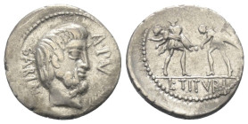 L. Titurius Sabinus.

 Denar (Silber). 89 v. Chr. Rom.
Vs: SABIN A PV. Kopf des Sabinerkönigs Titus Tatius rechts.
Rs: Der Raub der Sabinerinnen. ...