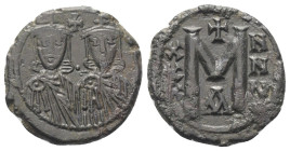 Leo V. Armenius mit Constantinus (813 - 820 n. Chr.).

 Follis (Kupfer). Constantinopolis.
Vs: Gekrönte Büsten des Leo und des Constantinus in Chla...