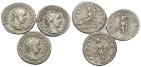 Römische Münzen - Lots. Kaiserzeit.


Lot (3 Stück, Silber): Antoniniane des Gordianus III. (238 - 244 n. Chr.).

Sehr schön.

Verkauft wie bes...