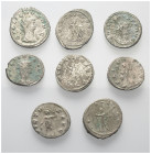 Römische Münzen - Lots. Kaiserzeit.


Lot (8 Stück, Billon): Antoniniane des Gallienus (253 - 268 n. Chr.).

Meist sehr schön.

Verkauft wie be...