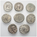 Römische Münzen - Lots. Kaiserzeit.


Lot (8 Stück, Billon): Antoniniane des Gallienus (253 - 268 n. Chr.).

Meist sehr schön.

Verkauft wie be...