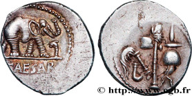 JULIUS CAESAR
Type : Denier 
Date : 49 AC. 
Mint name / Town : Gaule ou Italie 
Metal : silver 
Millesimal fineness : 950  ‰
Diameter : 19,5  mm
Orien...