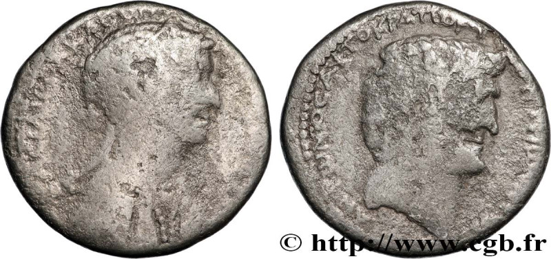 CLEOPATRA VII and MARK ANTONY
Type : Tétradrachme syro-phénicien 
Date : 18-17 A...