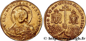 CONSTANTINE VII PORPHYROGENITUS
Type : Solidus 
Date : 945-959 
Mint name / Town : Constantinople 
Metal : gold 
Diameter : 19  mm
Orientation dies : ...
