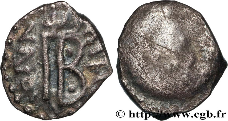 MEROVINGIAN COINS
Type : Denier 
Date : (VIIIe siècle) 
Date : s.m. 
Mint name /...