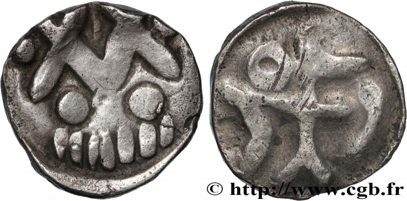 MEROVINGIAN COINS
Type : Denier 
Date : c. 700-750 
Date : s.m. 
Mint name / Tow...