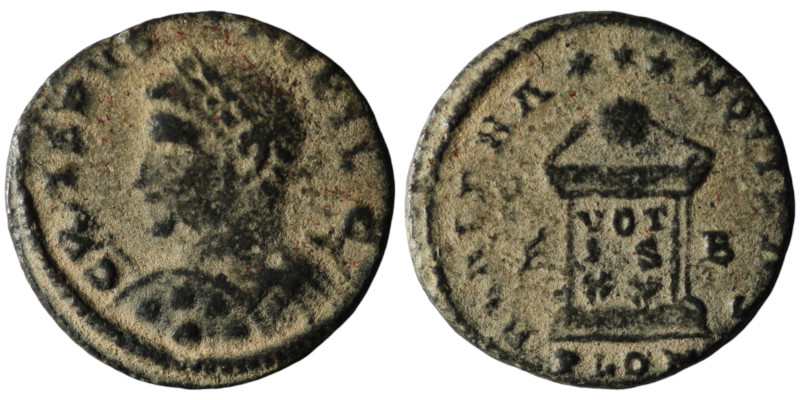 Crispus, Caesar (AD 316-326). London
AE Follis (18mm, 2,75g)

Artificial sandpat...