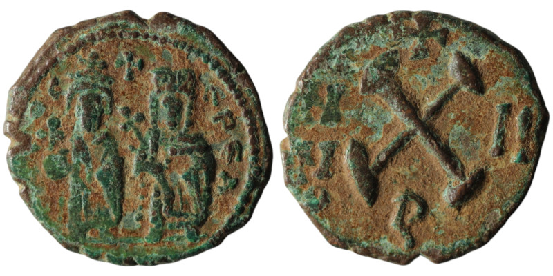 Phocas, with Leontia (AD 602-610). Theoupolis (Antioch)
AE Decanummium (17mm, 2,...