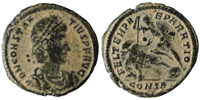 Constantius II (AD 337-361). Constantinople
AE Follis (20mm, 2,13g)

Artificial ...