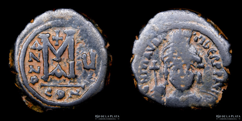 Byzantine. Maurice Tiberius (582-602AD) Follis. Constantinople mint, 1st. Offici...