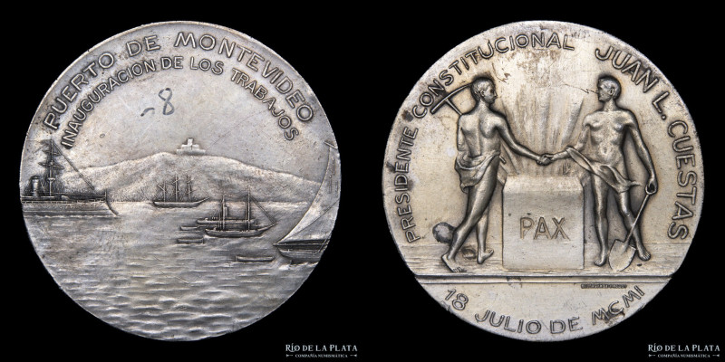 Uruguay. 1911. Montevideo. Inicio de Obras del Puerto. Plata; 51.5mm; 52.7g. Esc...