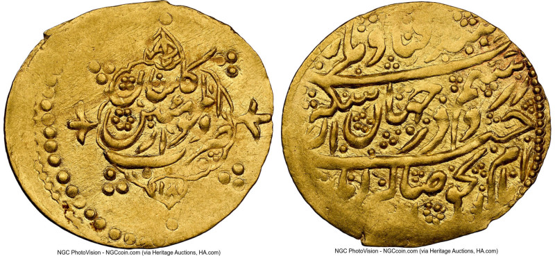 Zand. Karim Khan (AH 1166-1193 / AH 1753-1779) gold 1/4 Mohur AH 1181 (1767/1768...