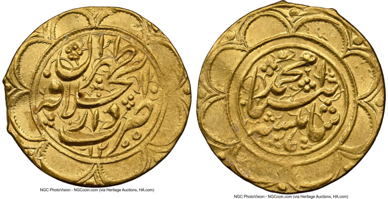 Qajar. Muhammad Shah (AH 1250-1264/ AD 1834-1848) gold Toman AH 1255 (1839/1840)...