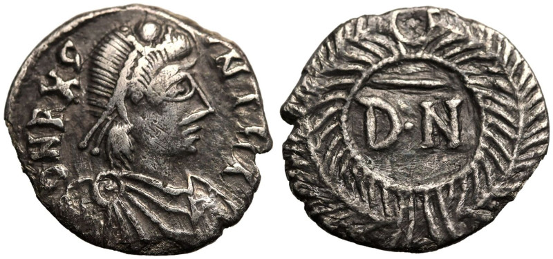 MIGRATIONARY. VANDALS. Gunthamund. 
Silver 50 Denarii, AD 484-496. Carthage. 
...