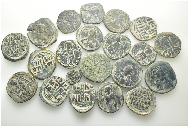 Mixed lot 21 pieces. SOLD AS SEEN NO RETURNS.