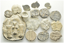 Mixed lot 16 pieces. SOLD AS SEEN NO RETURNS.