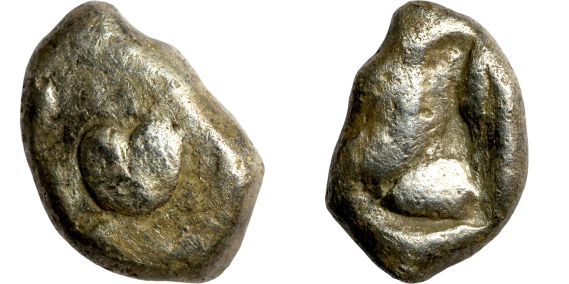 Greek silver coin 1-4 Century

16mm 4,19g