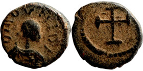 Antik coin bronze

9mm 0,82g

Artificial sand patina