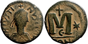 Byzantine Empire coin

29mm 15,39g

Artificial sand patina