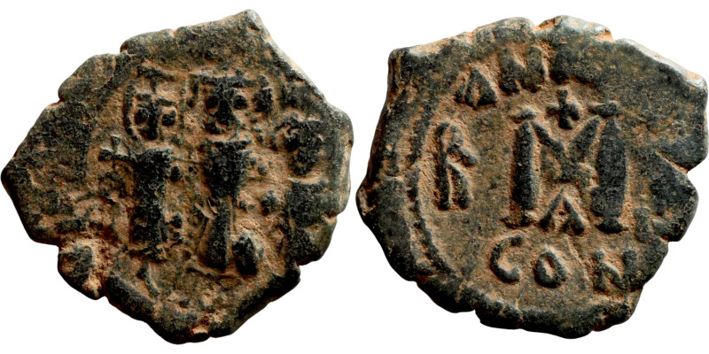 Byzantine Empire coin

22mm 4,90g
