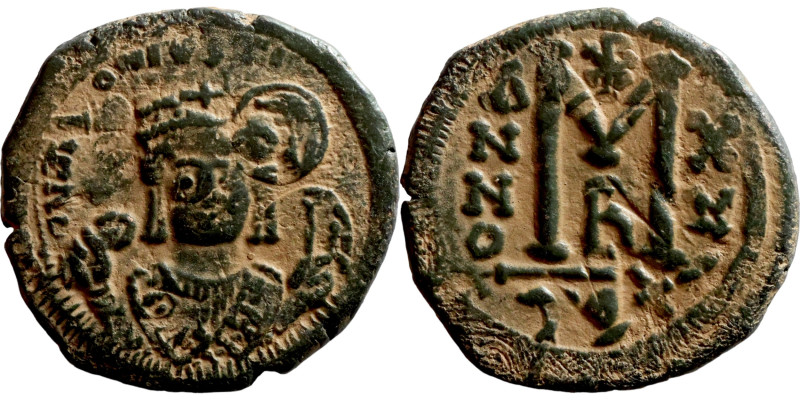 Byzantine Empire coin

28mm 12,10g