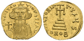 Constans II. 641-668. AV Solidus. Constantinople mint. Crowned and draped bust facing, holding globus cruciger / Cross potent set on three steps//CONO...