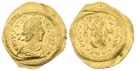 Justinian I AD 527-565. Constantinople. Tremissis AV. Weight 1,38 gr - Diameter 15 mm.