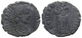 Gratian (367-383). AE Follis. Weight 2,89 gr - Diameter 16 mm.