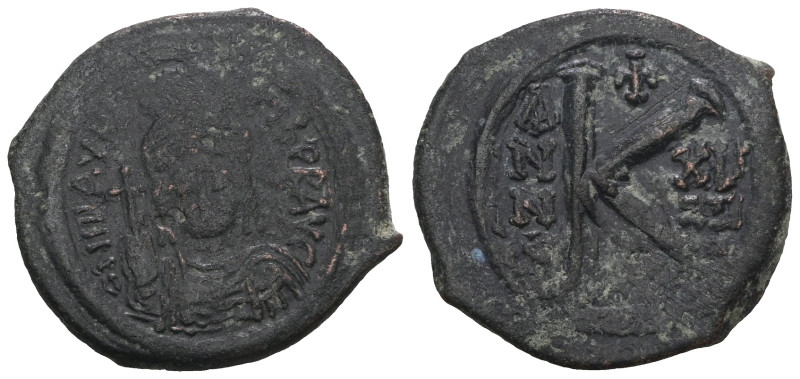 Maurice Tiberius. AD 582-602. AE Half Follis. Weight 5,90 gr - Diameter 21 mm.