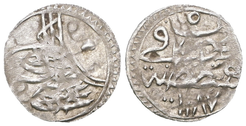 Islamic Coin. Weight 0,37 gr - Diameter 13 mm.