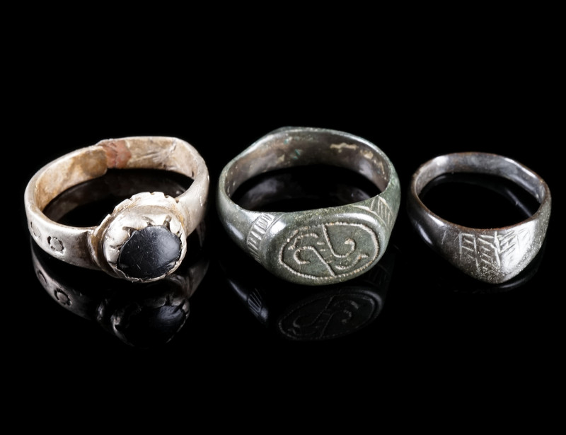 THREE LATE MEDIEVAL / EARLY MODERN RINGS
Circa 15th-16th century AD.
A silver ...