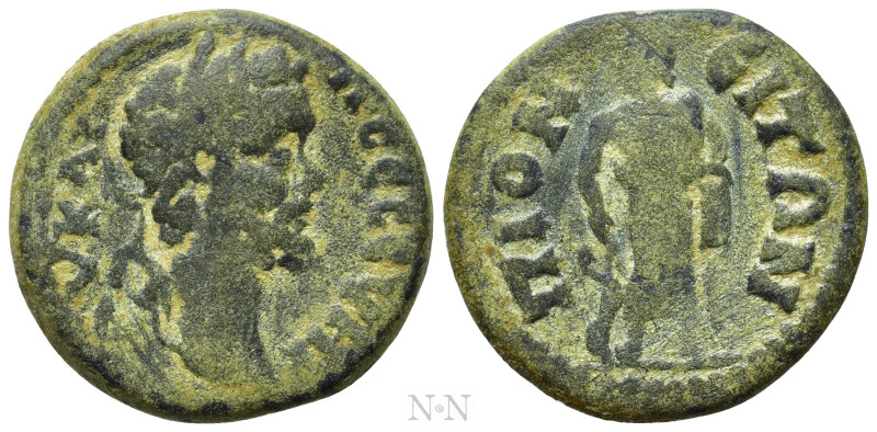 TROAS. Pionia. Septimius Severus (193-211). Ae. 

Obv: AV KAI Λ CЄ CЄVHP. 
La...