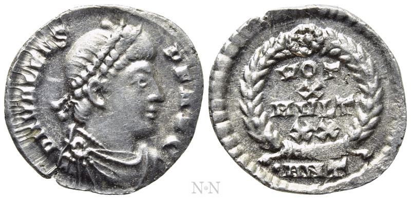 VALENS (364-378). Siliqua. Antioch. 

Obv: D N VALENS P F AVG. 
Pearl-diademe...