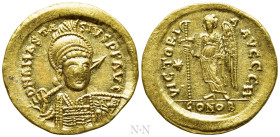 ANASTASIUS I (491-518). GOLD Solidus. Constantinople