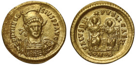 Theodosius II (AD 400-450), gold Solidus, Constantinople, AD 425, D N THEODO-SIVS P F AVG, helmeted bust facing, pearl diademed, holding spear and shi...