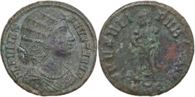 Fausta, wife of Constantine I (307-326). AE 19 mm, Ticinum mint, 326 AD. Obv. FLAV MAX - FAVSTA AVG. Bust right, wearing necklace and mantle. Rev. SPE...