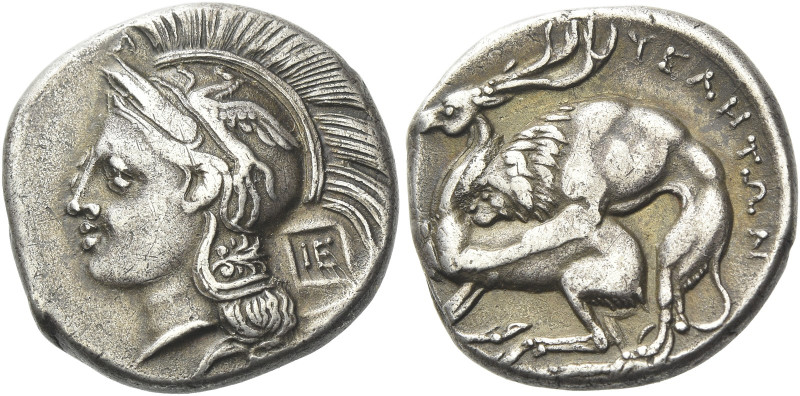 Velia

Nomos circa 280, AR 20 mm, 7.37 g. Head of Athena l., wearing crested A...