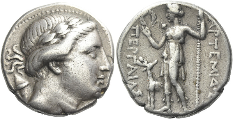 Perge

Tetradrachm circa 250, AR 26 mm, 16.98 g. Laureate head of Artemis r., ...