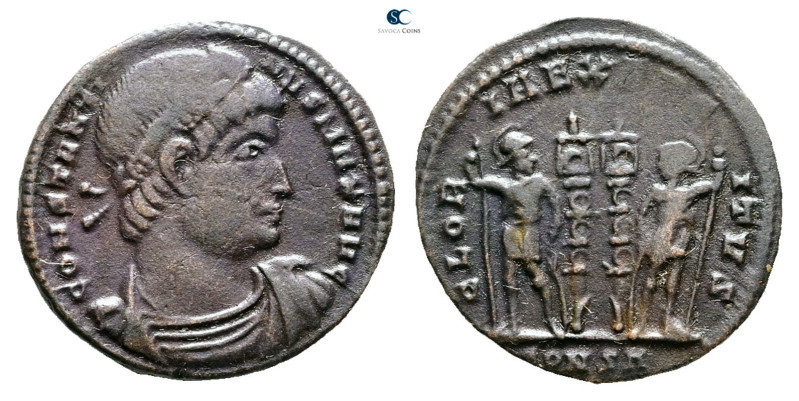 Constantine I the Great AD 306-337. Constantinople
Follis Æ

18 mm, 2,02 g
...