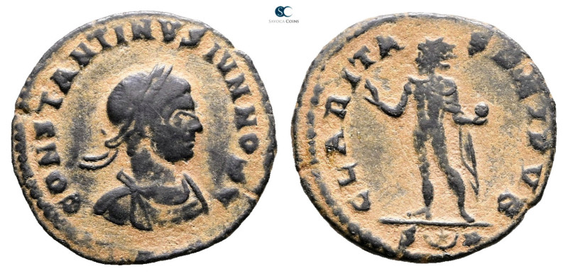 Constantine II, as Caesar AD 317-337. Arelate (Arles)
Follis Æ

20 mm, 2,73 g...