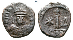 Maurice Tiberius AD 582-602. Constantinople. Decanummium Æ