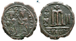 Phocas, with Leontia AD 602-610. Theoupolis (Antioch). Follis or 40 Nummi Æ