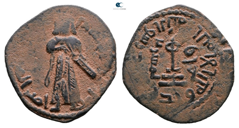 Umayyad. Qinnasrin mint. Abd al-Malik AH 65-86. 
Æ Fals

22 mm, 2,84 g


...