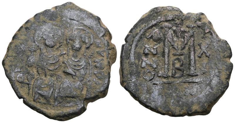 Justin II, with Sophia. 565-578. Æ Follis. Weight 13,22 gr - Diameter 28 mm.